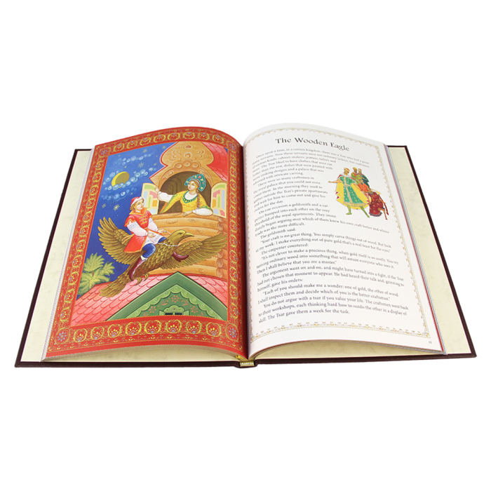 Книга в кожаном переплете "Русские народные сказки. Палех, мстёра, холуй" на английском языке